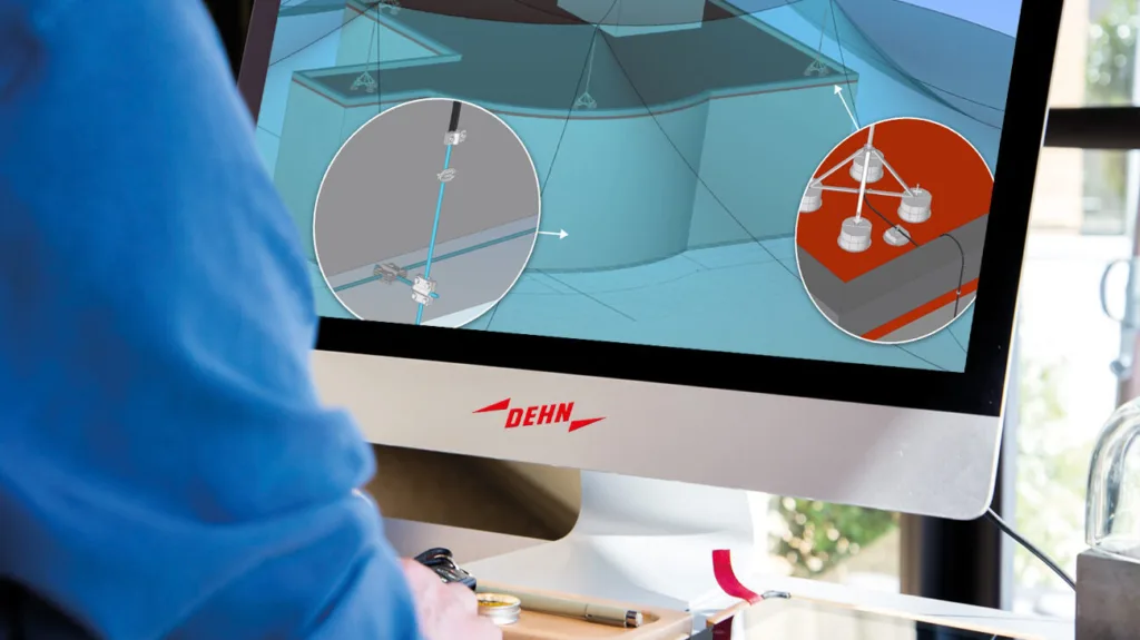 Computer mit Blitzschutzplanung